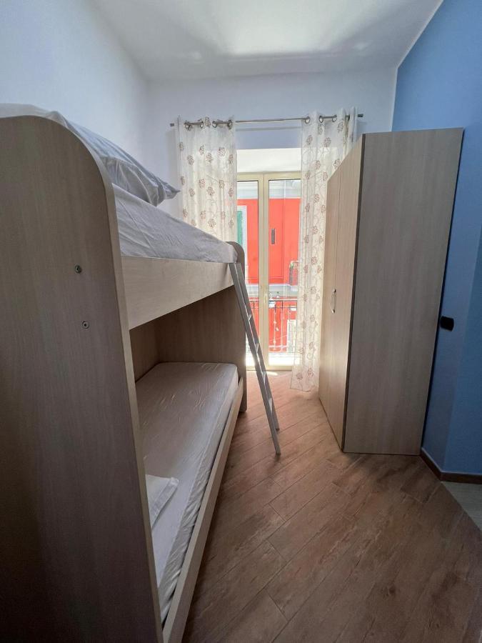 ナポリ In Piazzetta Bed & Breakfast エクステリア 写真